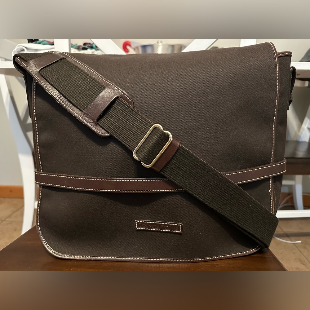 Dooney & Bourke Tmoro Messenger Bag